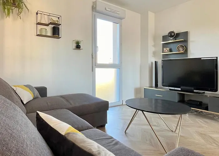 Narb'home, Cosy , Parking, Balcon 아파트